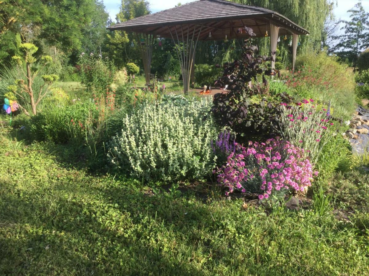 Chambre Au Calme De La Campagne Le Vernet (Allier) Exterior photo